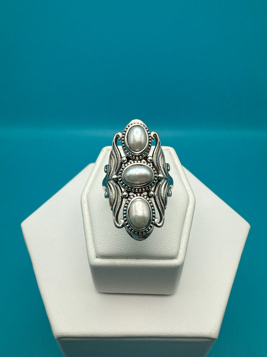 Fresh Water Pearls Sterling Silver Ring size 10