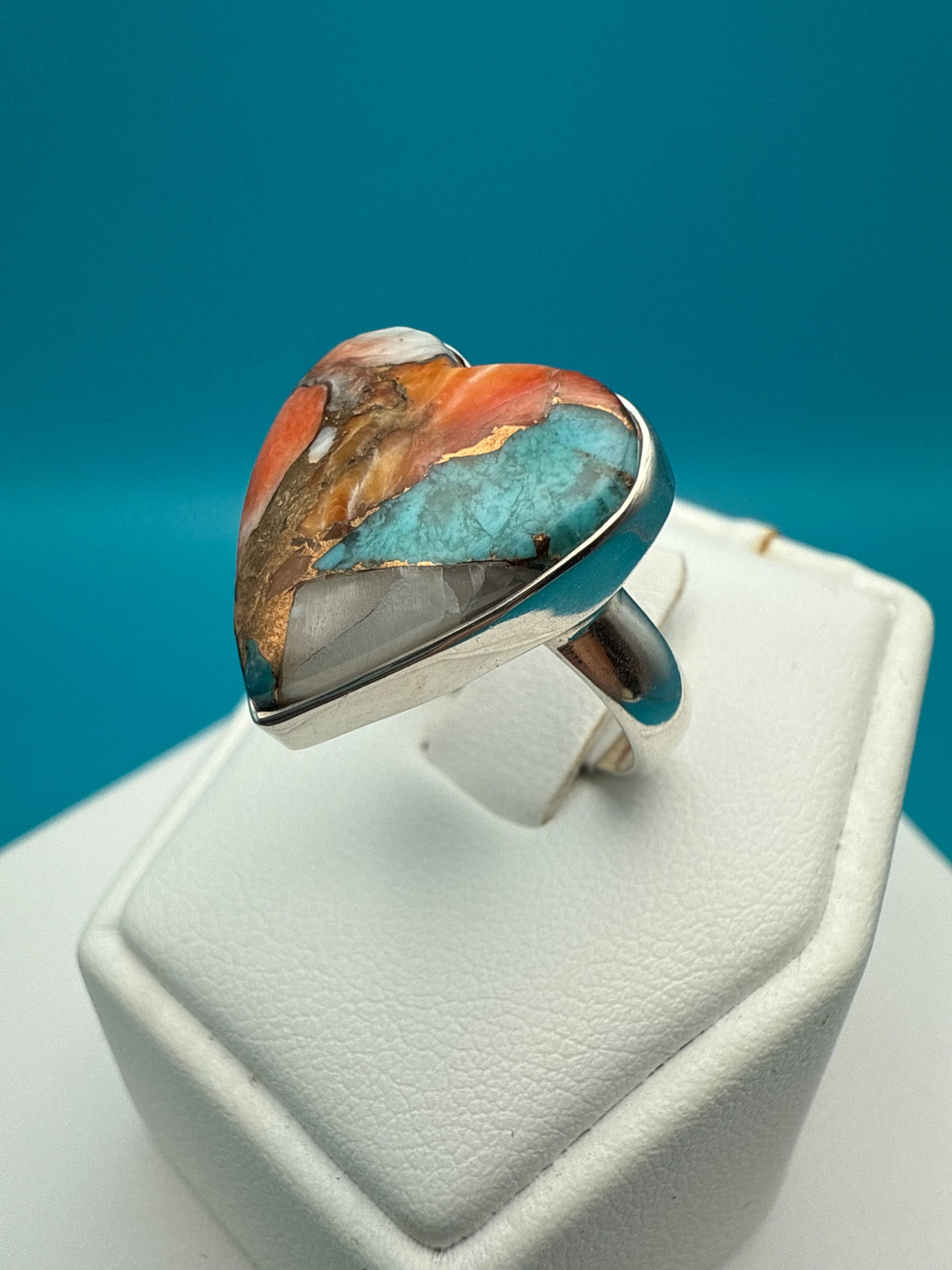 Spiny Oyster Arizona Turquoise Heart Shape Sterling Silver Ring