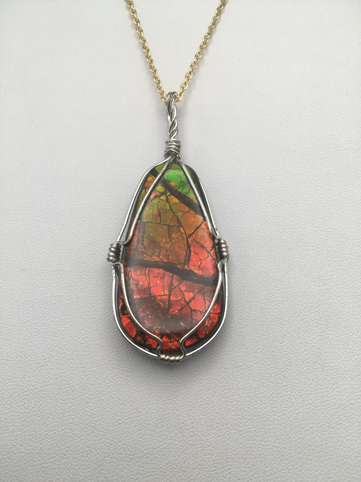 Ammolite Pendant