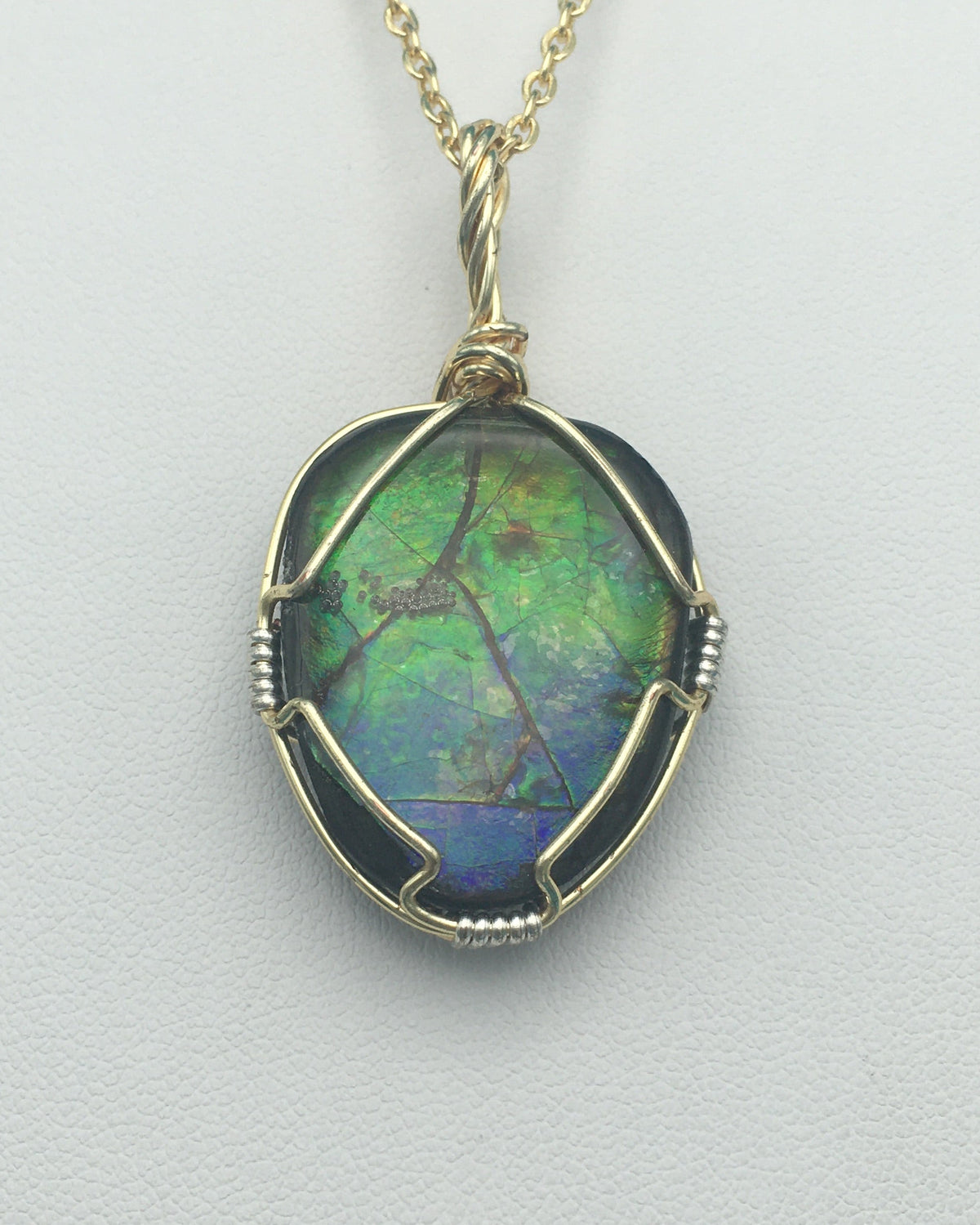 Ammolite Pendant