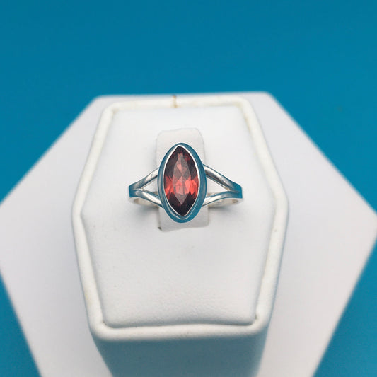 Garnet Sterling Silver Ring size 6