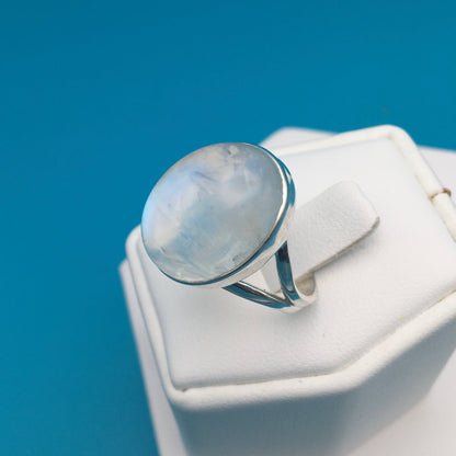 Moonstone Sterling Silver Ring size 7