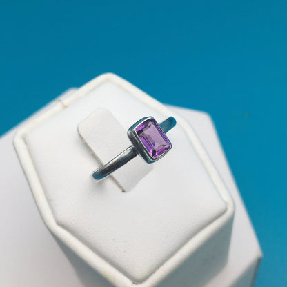 Amethyst Sterling Silver Ring size 8