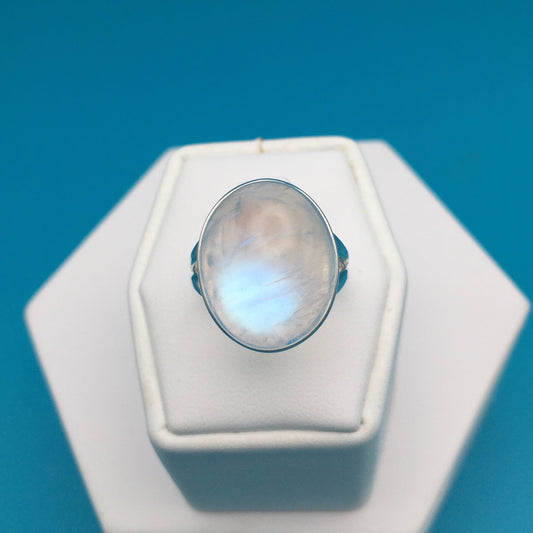Moonstone Sterling Silver Ring size 7