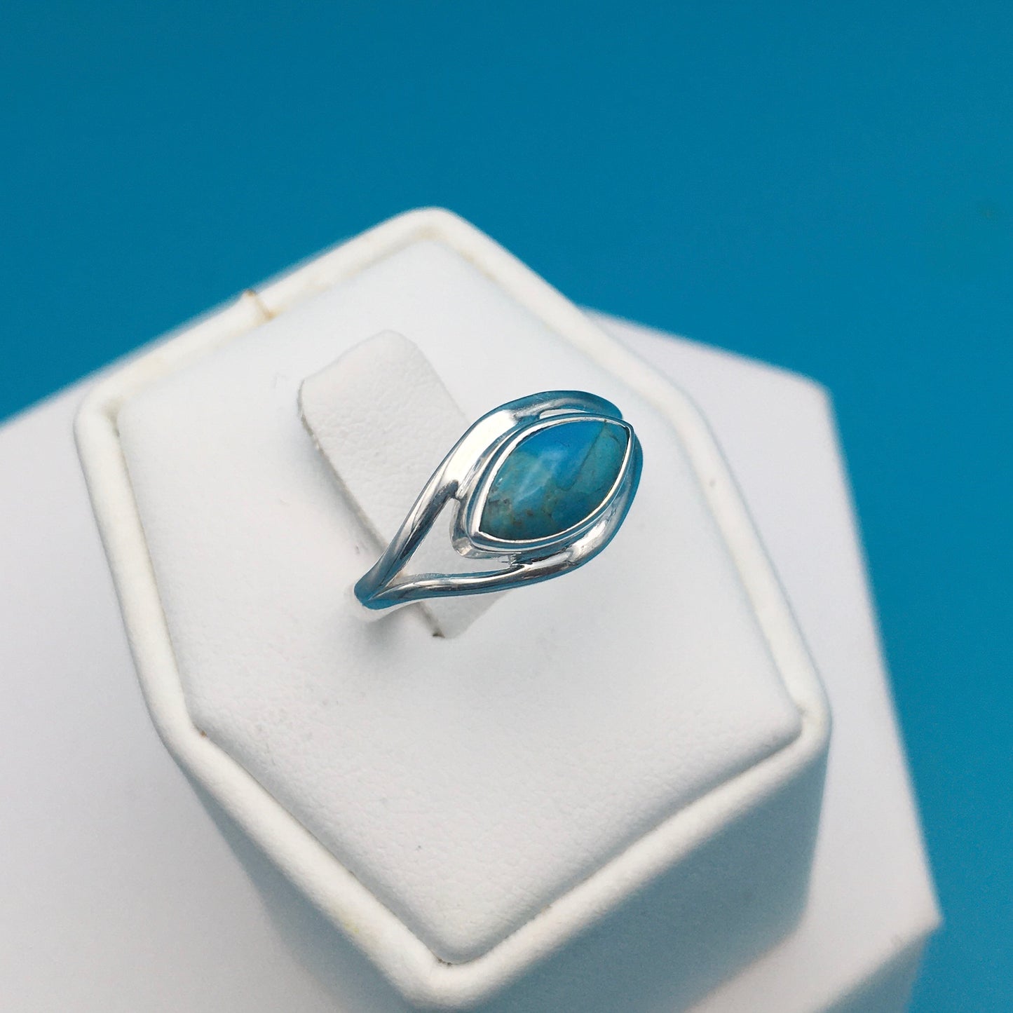 Arizona Turquoise Sterling Silver Ring size 6