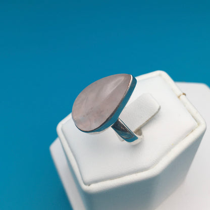 Rose Quartz Sterling Silver Ring size 7