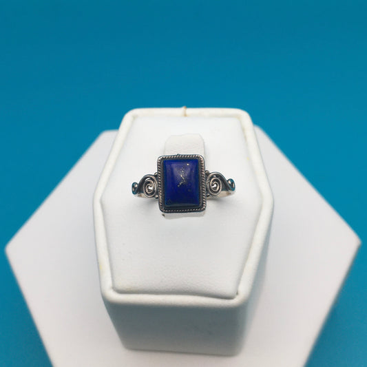 Lapis Lazuli Sterling Silver Ring size 8