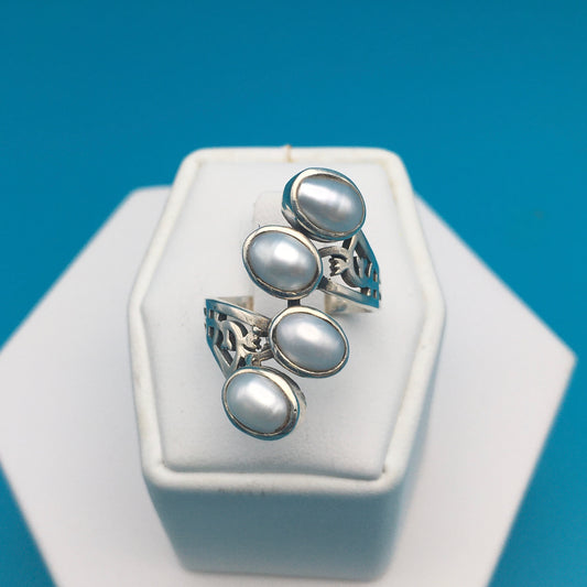 Fresh Water Pearls Sterling Silver Ring size 7