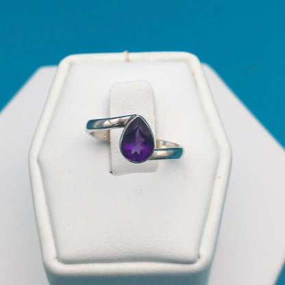 Amethyst Sterling Silver Ring size 5