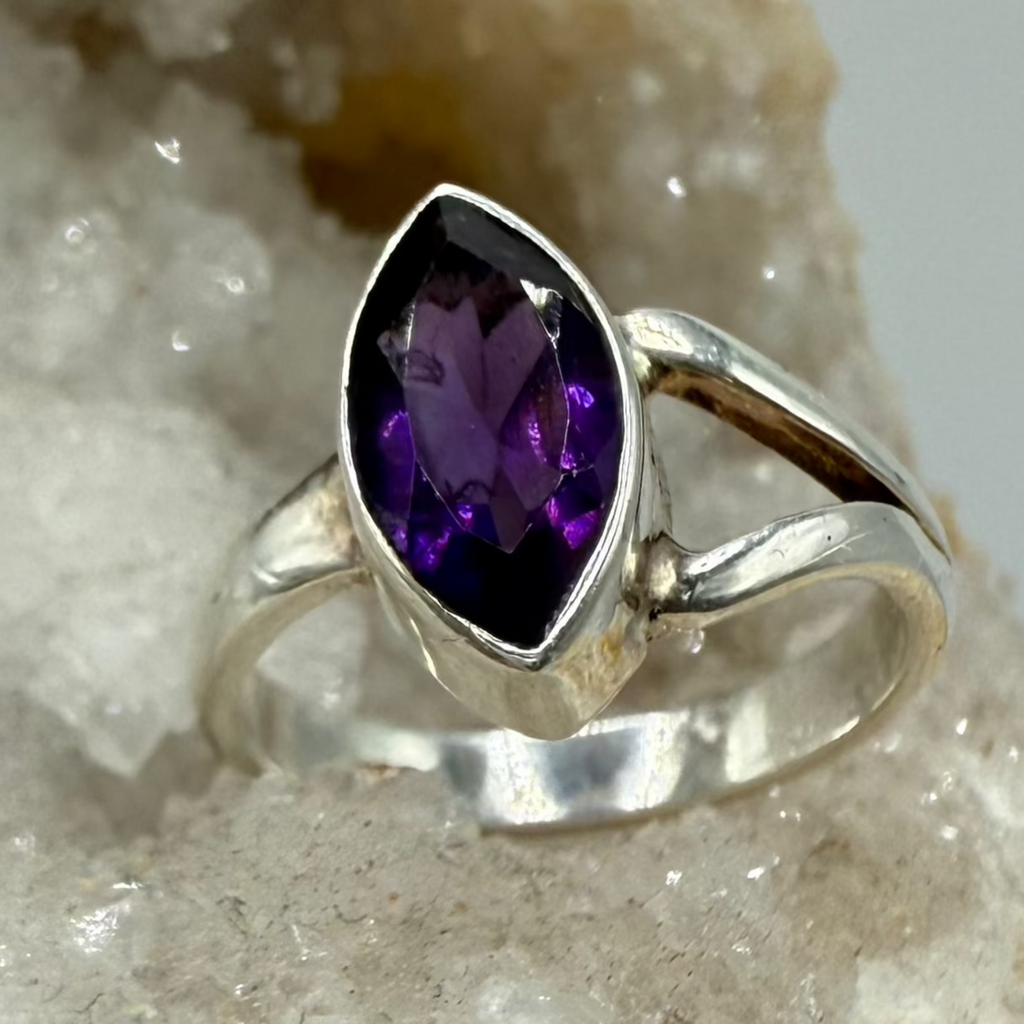 Amethyst Ring Sterling Silver Size 2.5