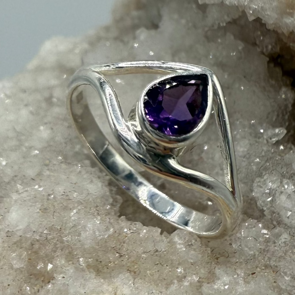 Amethyst Ring Sterling Silver Size 9