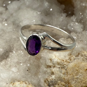 Amethyst Ring Sterling Silver Size 8