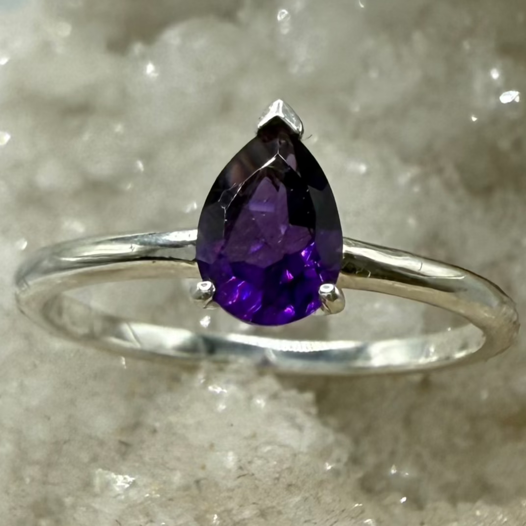 Amethyst Ring Sterling Silver Size 5