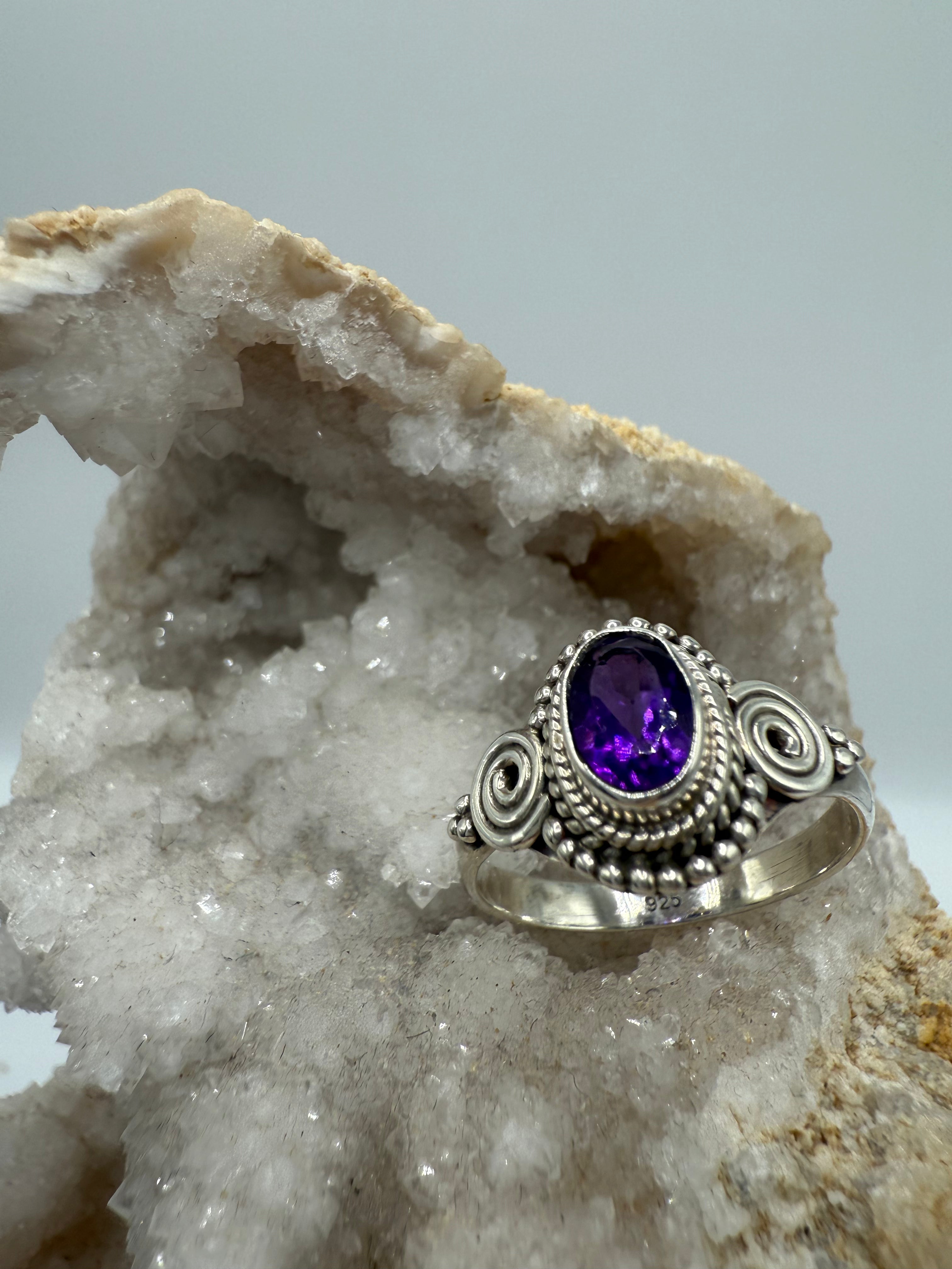 Amethyst Ring Sterling Silver Size 8