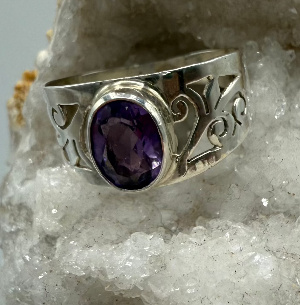 Amethyst Ring Sterling Silver Size 8