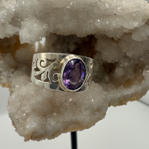 Amethyst Ring Sterling Silver Size 8