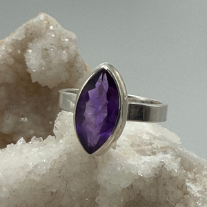 Amethyst Ring Sterling Silver Size 6