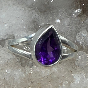 Amethyst Ring Sterling Silver Size 3