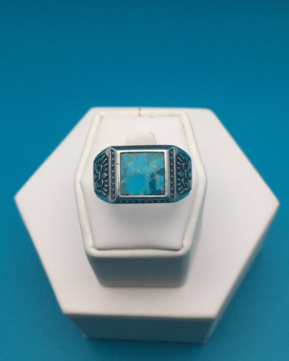 Arizona Turquoise Sterling Silver Ring size 13