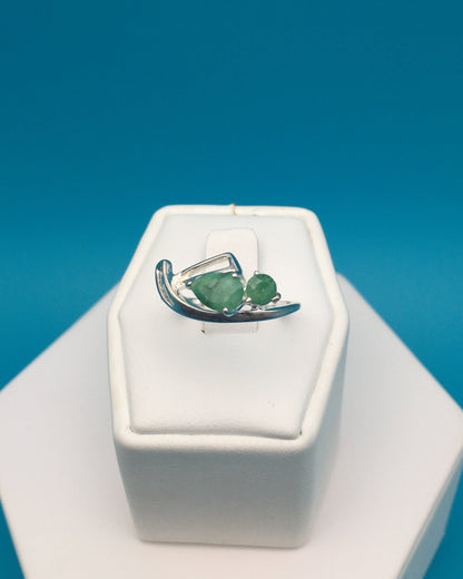 Emerald Sterling Silver Ring size 8