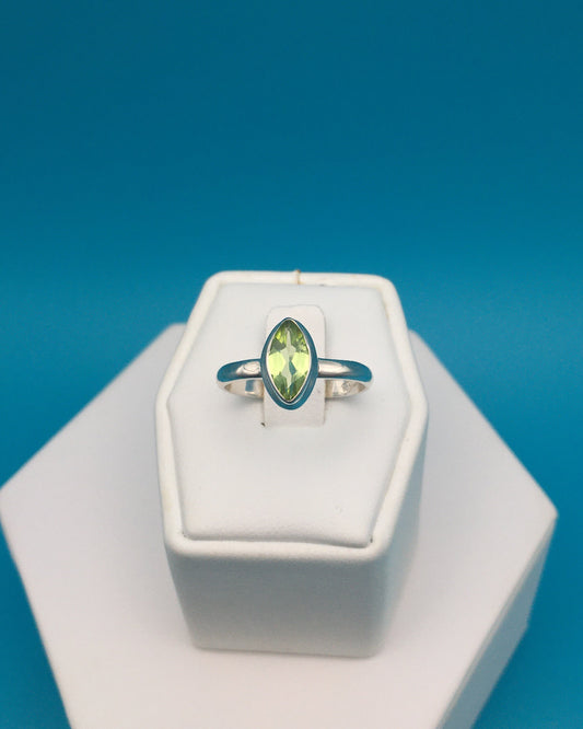 Peridot Sterling Silver Ring size 8