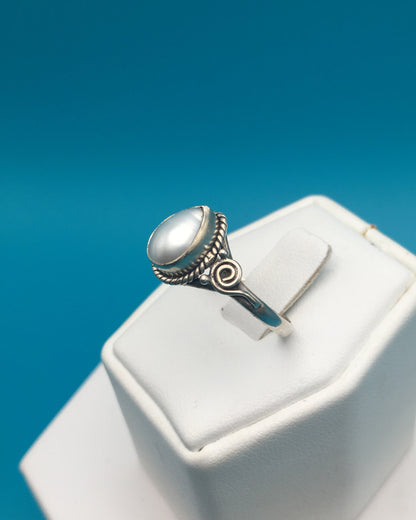 Fresh Water Pearl Sterling Silver Ring size 9