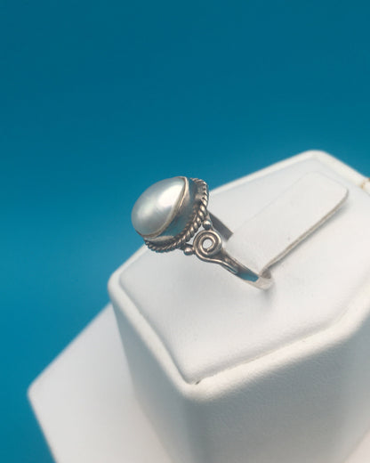 Fresh Water Pearl Sterling Silver Ring size 8