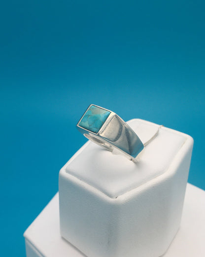 Arizona Turquoise Sterling Silver Ring size 10