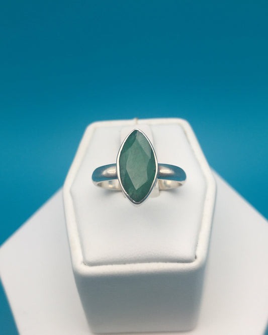 Emerald Sterling Silver Ring size 8