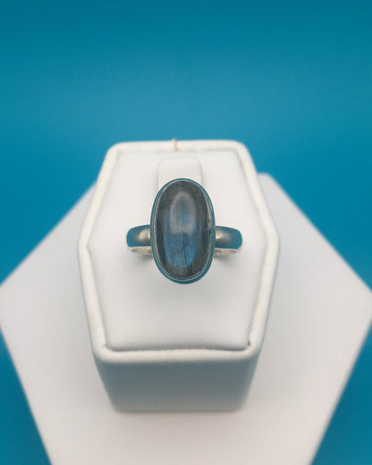 Labradorite Silver Ring size 7