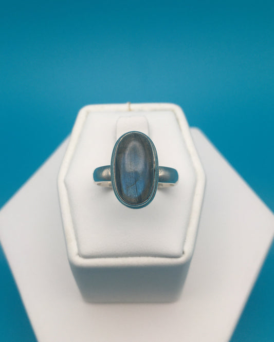 Labradorite Silver Ring size 7