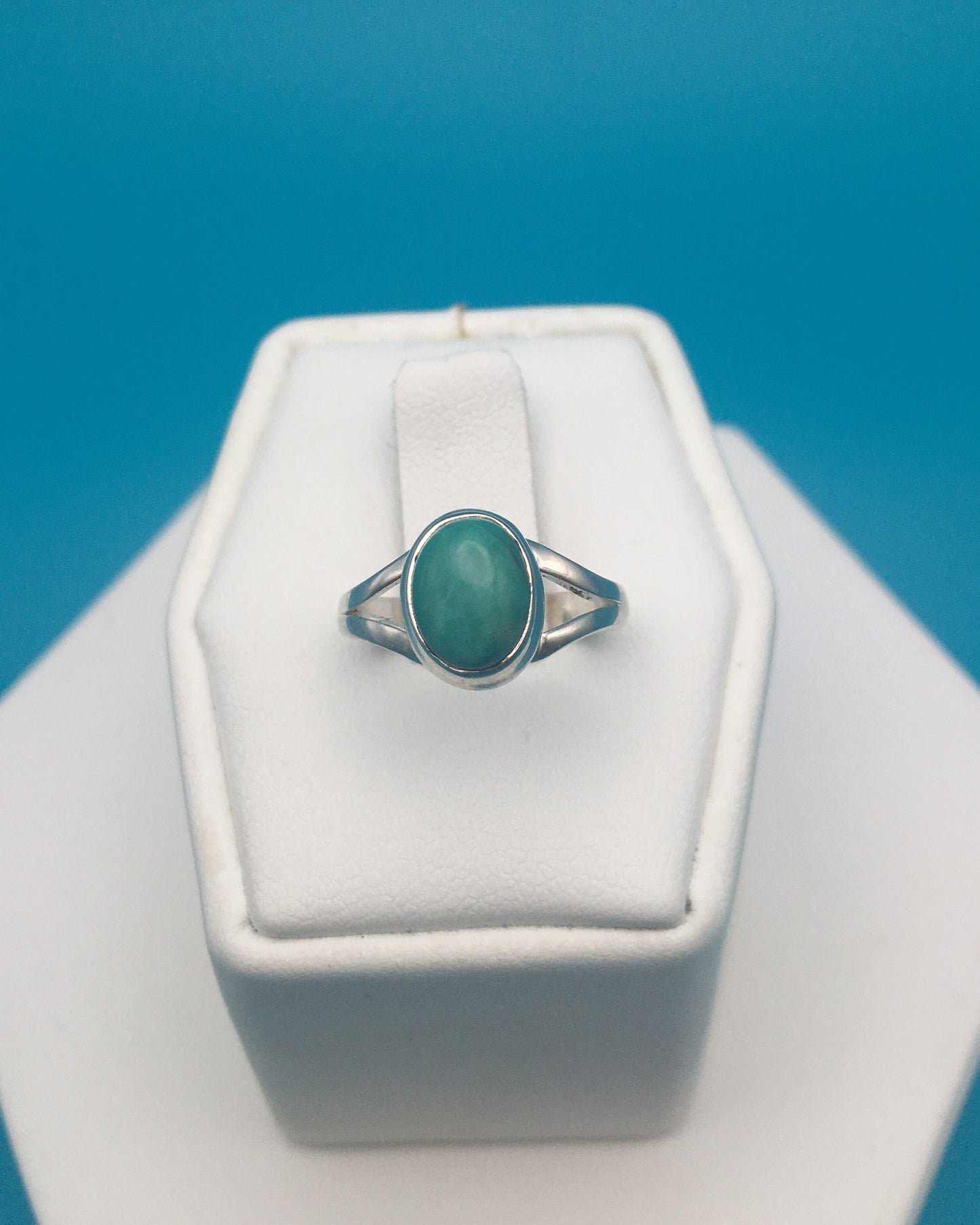 Emerald Sterling Silver Ring size 4