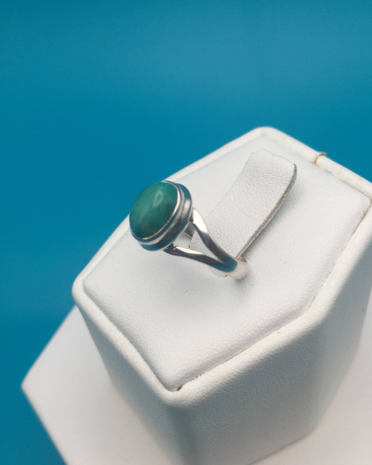 Emerald Sterling Silver Ring size 4