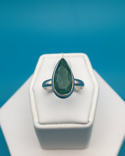 Emerald Sterling Silver Ring size 8