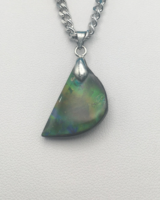 Ammolite Pendant
