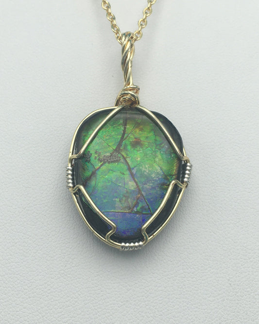 Ammolite Pendant