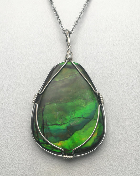 Ammolite Pendant
