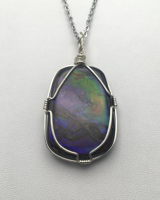 Ammolite Pendant
